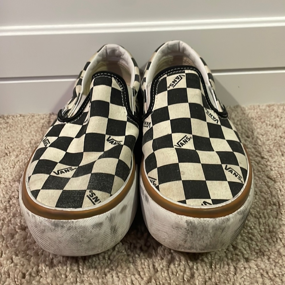 Vans Checkerboard Stacked Slip-On. Women’s 6.5